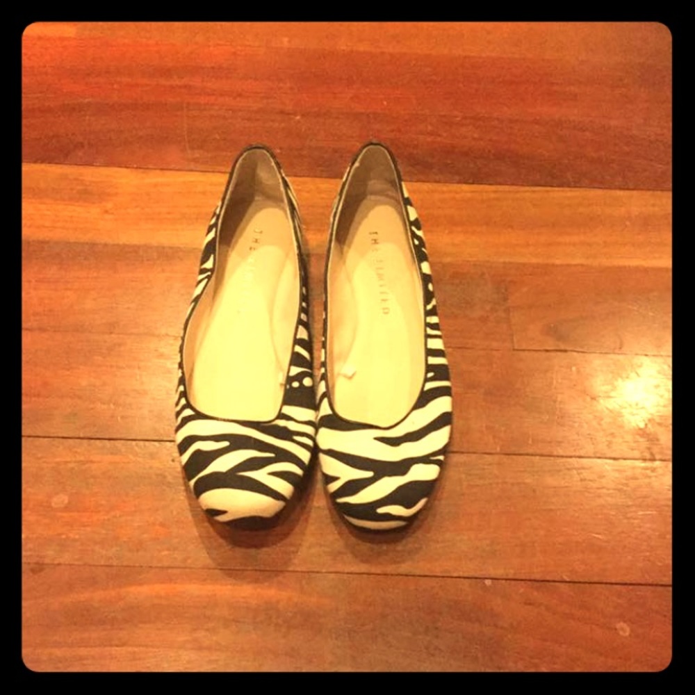 The Limited - Flats